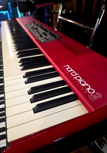 Pre owned nord - nord, 2
